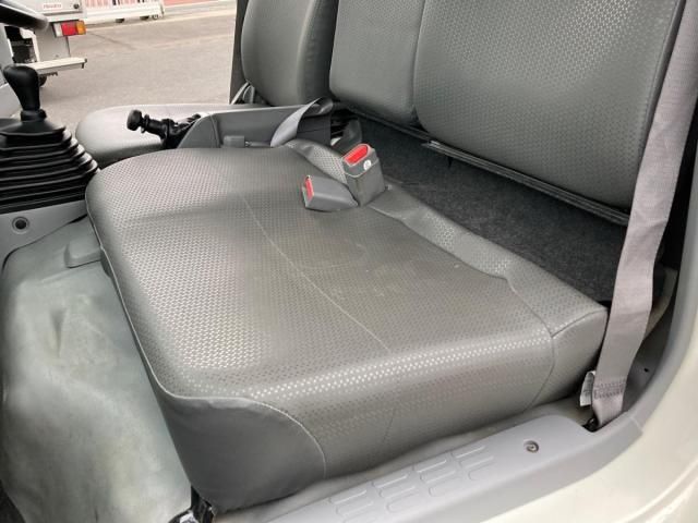 TOYOTA DYNA 2023 Image 31