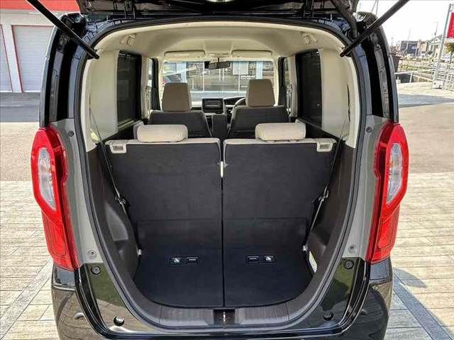 HONDA N BOX 2021 Image 31