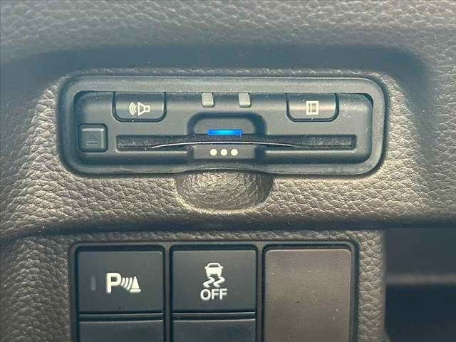 HONDA N BOX 2021 Image 31