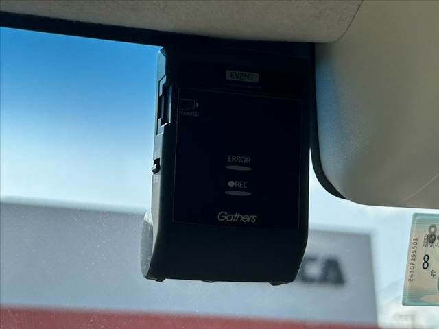 HONDA N BOX 2021 Image 31