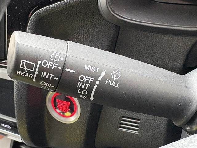 HONDA FIT 2018 Image 31