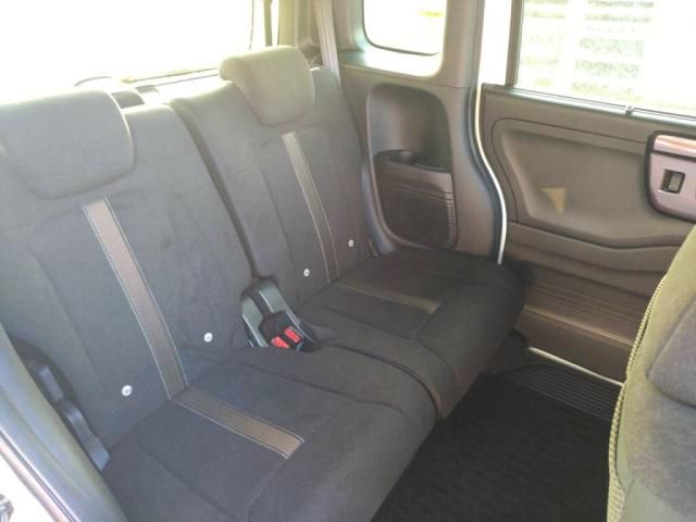 HONDA N BOX CUSTOM 2017 Image 31