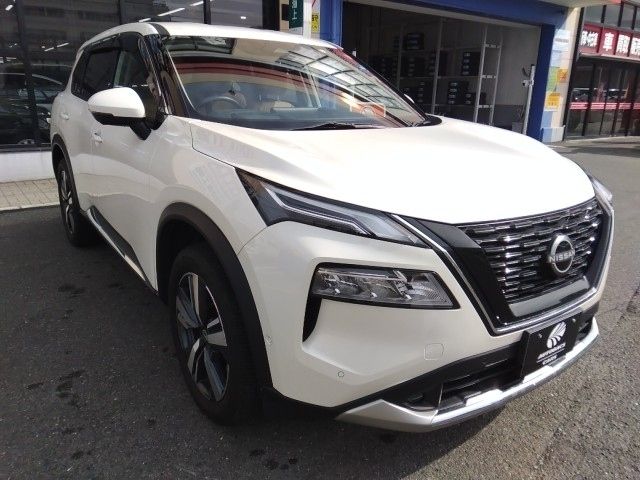 NISSAN X-TRAIL HYBRID 4WD 2023 Image 31