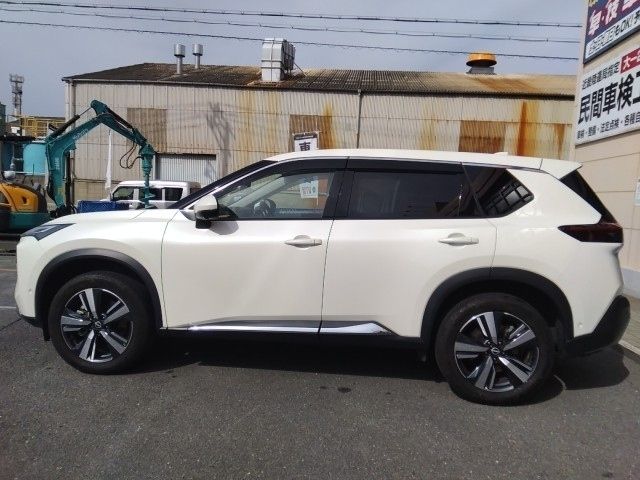 NISSAN X-TRAIL HYBRID 4WD 2023 Image 31