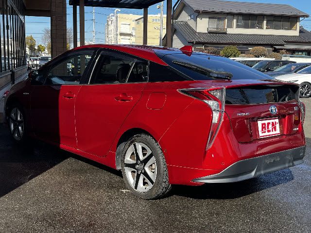 TOYOTA PRIUS 4WD 2016 Image 31