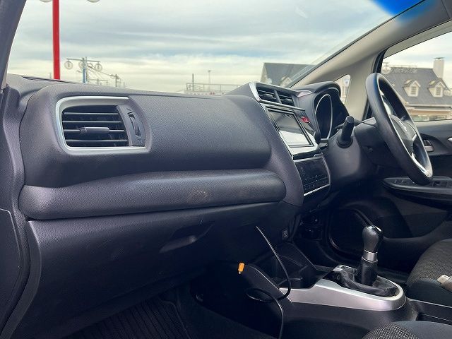 HONDA FIT 2015 Image 31