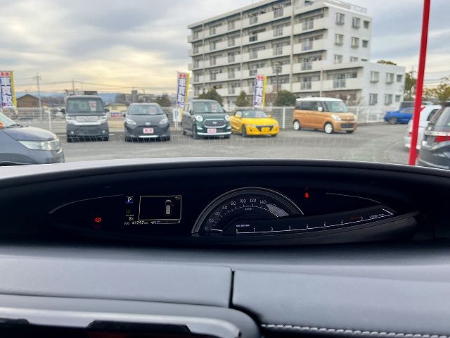 TOYOTA ESTIMA 2017 Image 31