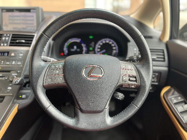 TOYOTA LEXUS HS250H 2013 Image 31