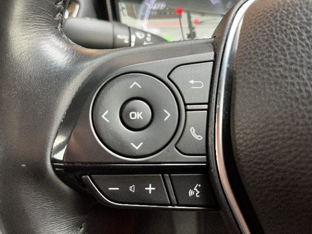 TOYOTA CROWN SEDAN HYBRID 2019 Image 31