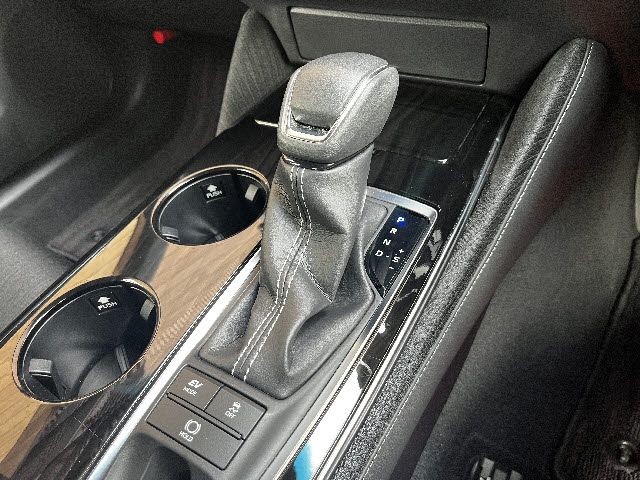 TOYOTA CROWN SEDAN HYBRID 2019 Image 31