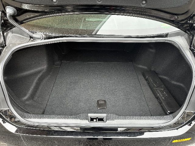 TOYOTA CROWN SEDAN HYBRID 2019 Image 31