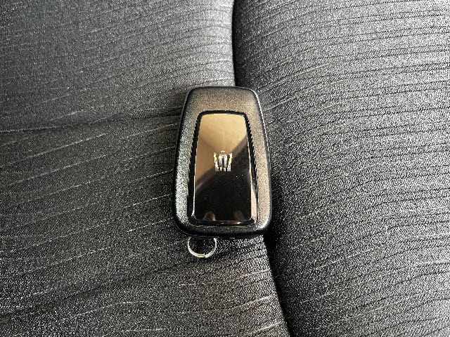 TOYOTA CROWN SEDAN HYBRID 2019 Image 31