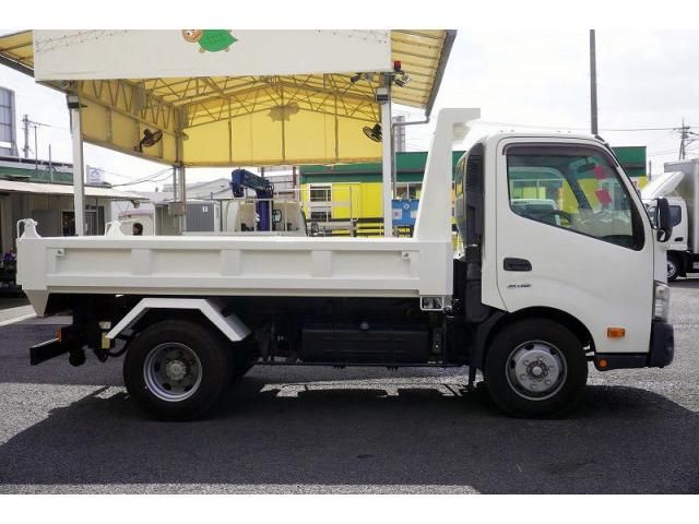 HINO DUTRO 2014 Image 31