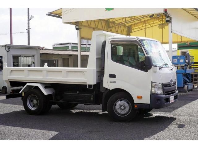 HINO DUTRO 2014 Image 31
