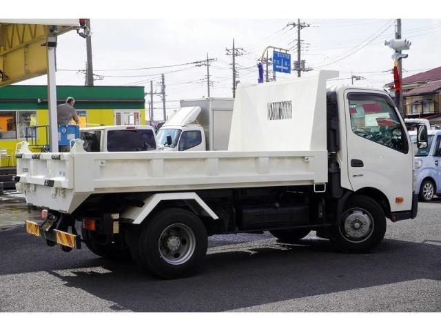 HINO DUTRO 2014 Image 31