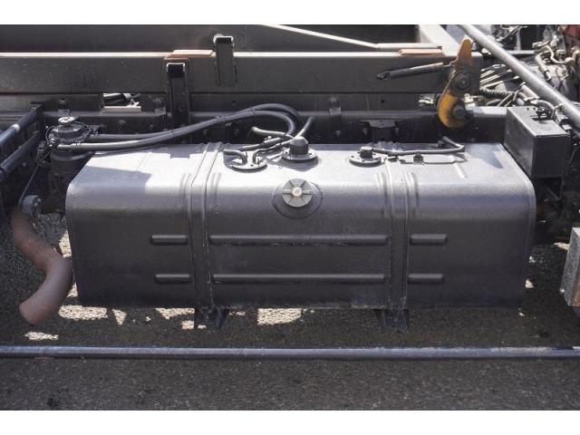 HINO DUTRO 2014 Image 31