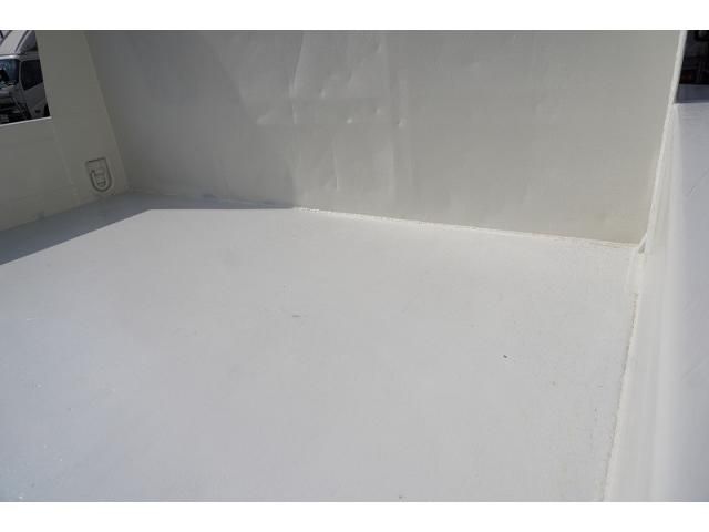 HINO DUTRO 2014 Image 31