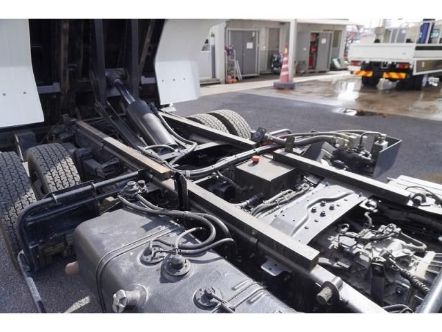 HINO DUTRO 2014 Image 31