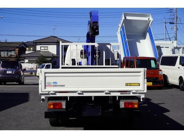 HINO DUTRO 2017 Image 31