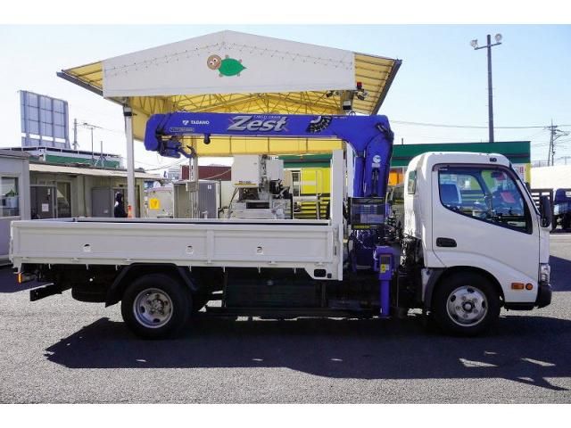 HINO DUTRO 2017 Image 31