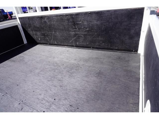 HINO DUTRO 2017 Image 31