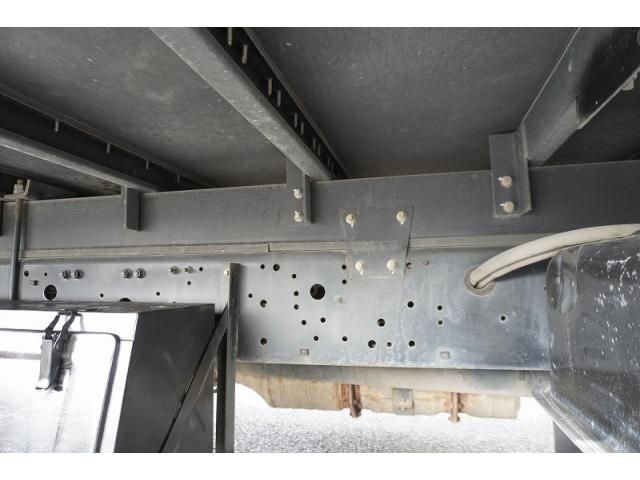 MITSUBISHI FUSOU FIGHTER 2014 Image 31