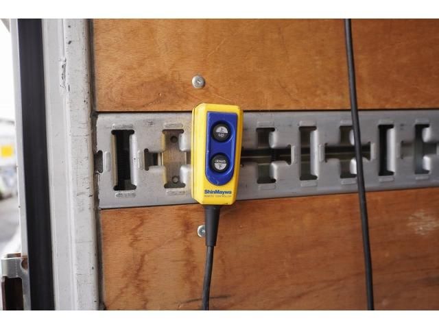 MITSUBISHI FUSOU FIGHTER 2014 Image 31