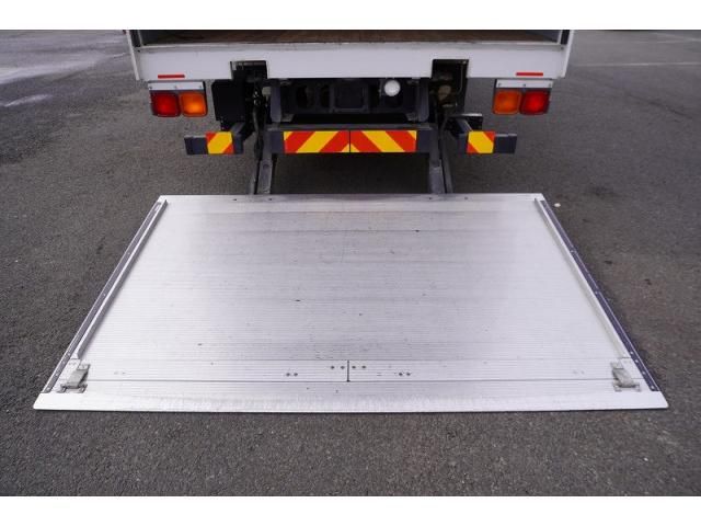 MITSUBISHI FUSOU FIGHTER 2014 Image 31