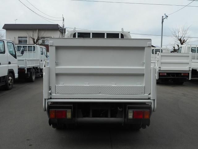 ISUZU ELF 2011 Image 31