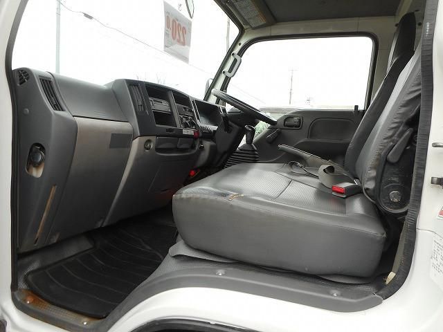 ISUZU ELF 2011 Image 31