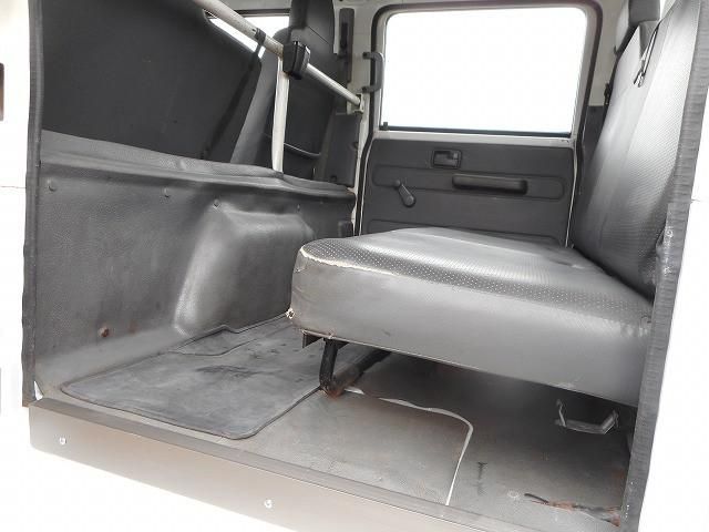 ISUZU ELF 2011 Image 31