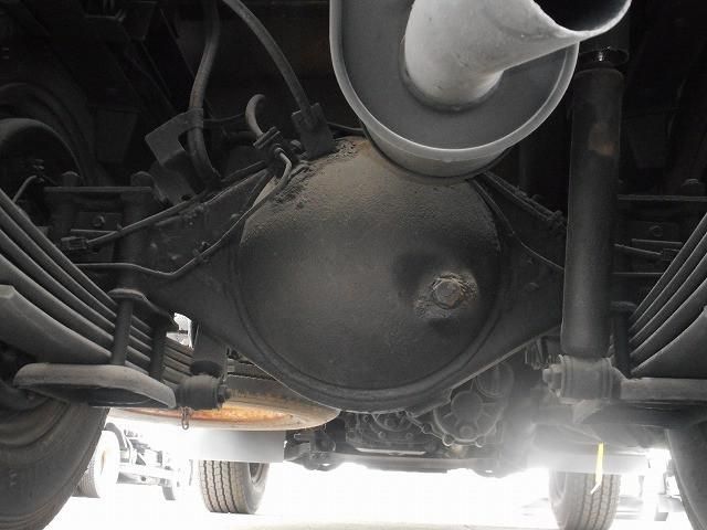 ISUZU ELF 2011 Image 31