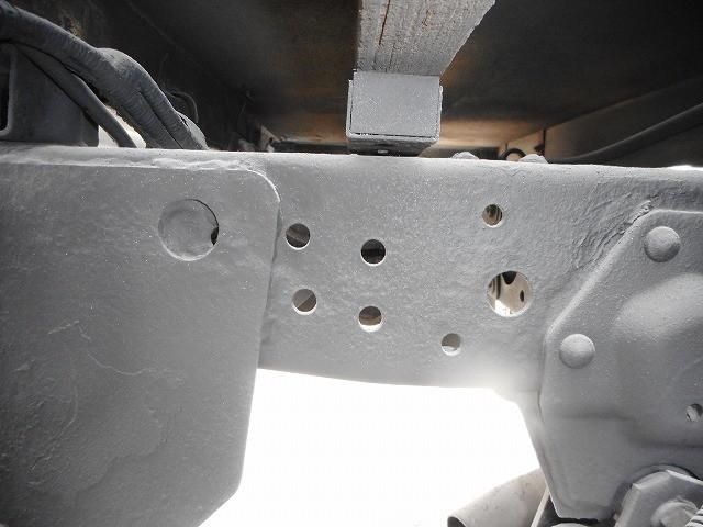 ISUZU ELF 2011 Image 31