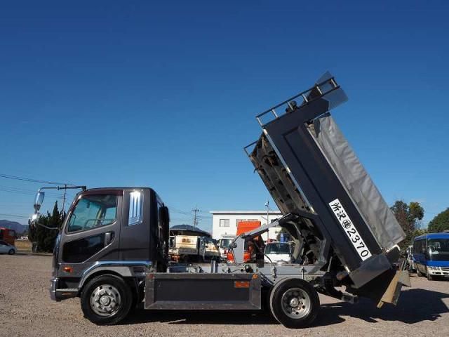 MITSUBISHI FUSOU FIGHTER 2012 Image 31