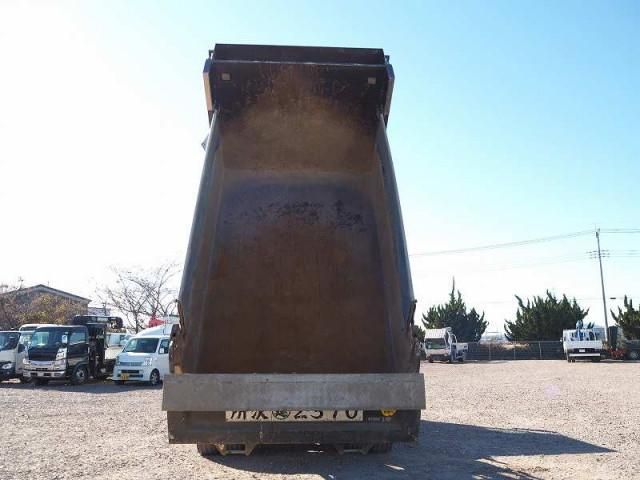 MITSUBISHI FUSOU FIGHTER 2012 Image 31