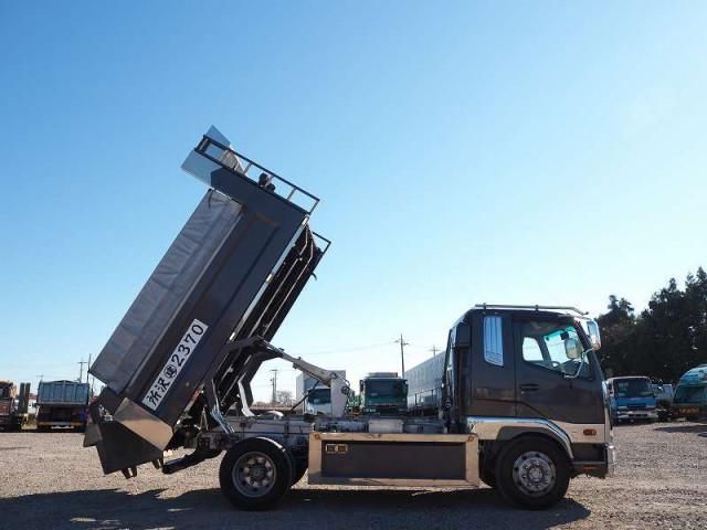 MITSUBISHI FUSOU FIGHTER 2012 Image 31