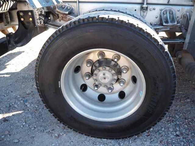 MITSUBISHI FUSOU FIGHTER 2012 Image 31