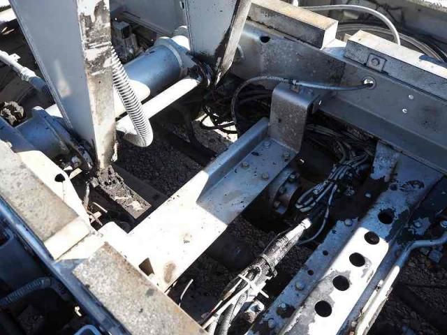 MITSUBISHI FUSOU FIGHTER 2012 Image 31