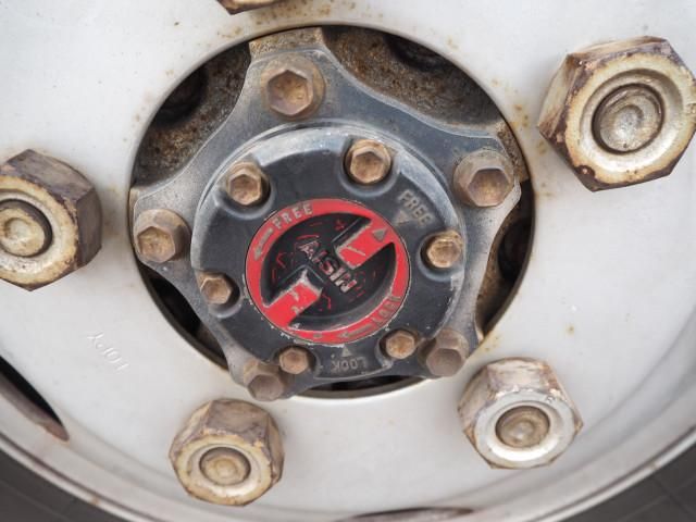 TOYOTA DYNA 2013 Image 31