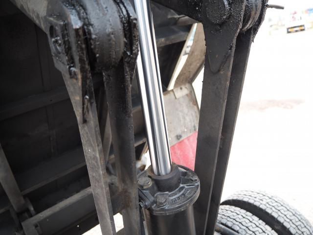 TOYOTA DYNA 2013 Image 31