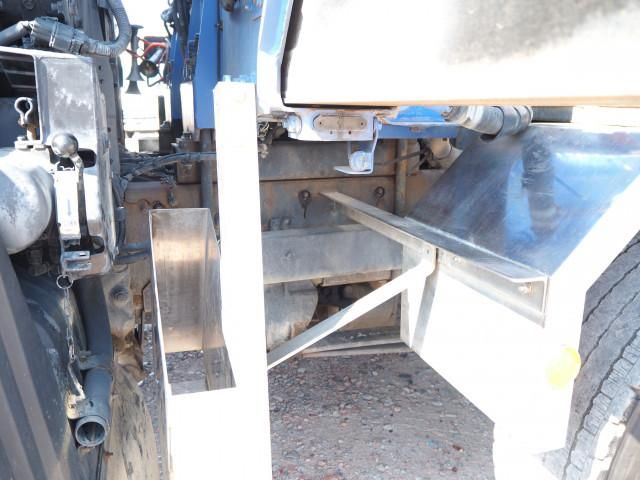 MITSUBISHI FUSOU SUPER GREAT 2016 Image 31