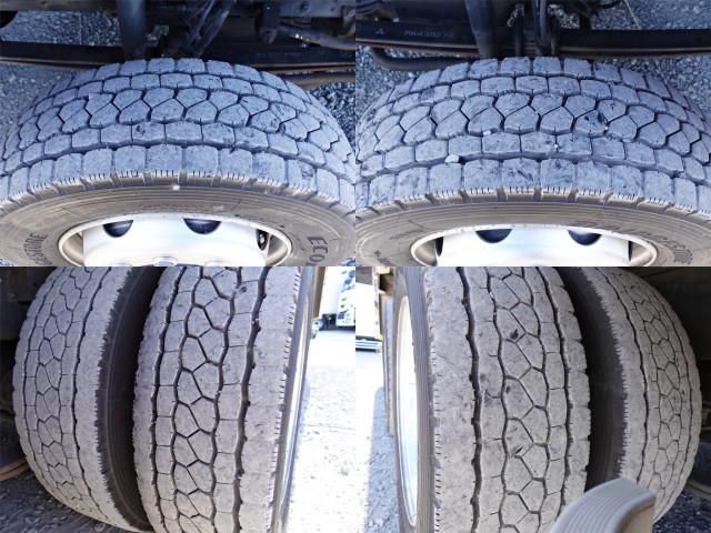 MITSUBISHI FUSOU SUPER GREAT 2014 Image 31