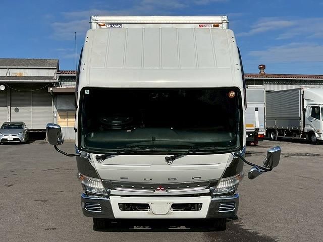 MITSUBISHI CANTER 2018 Image 31