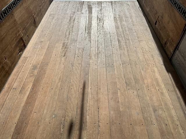 MITSUBISHI CANTER 2018 Image 31