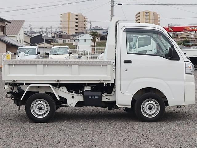DAIHATSU HIJET TRUCK 4WD 2020 Image 31