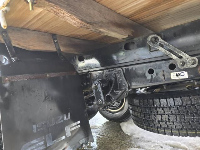 ISUZU ELF 2008 Image 31