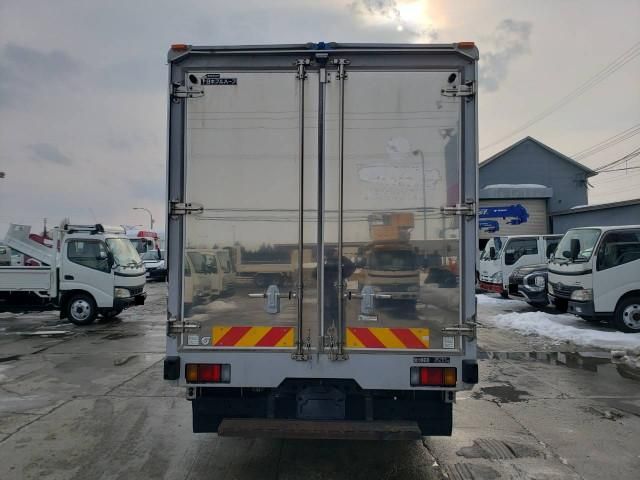 HINO DUTRO 2012 Image 31