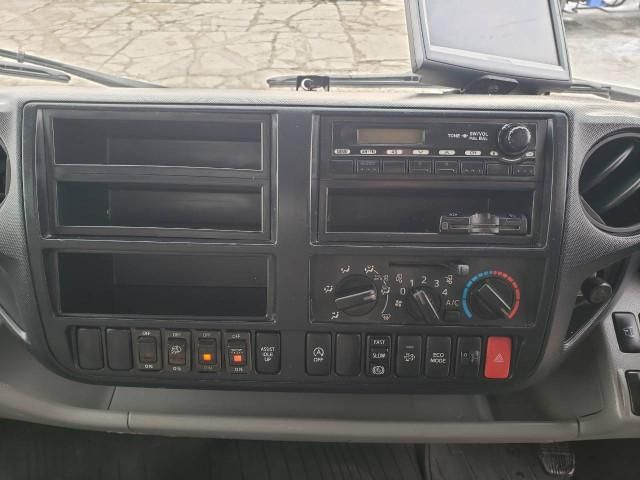 HINO DUTRO 2012 Image 31