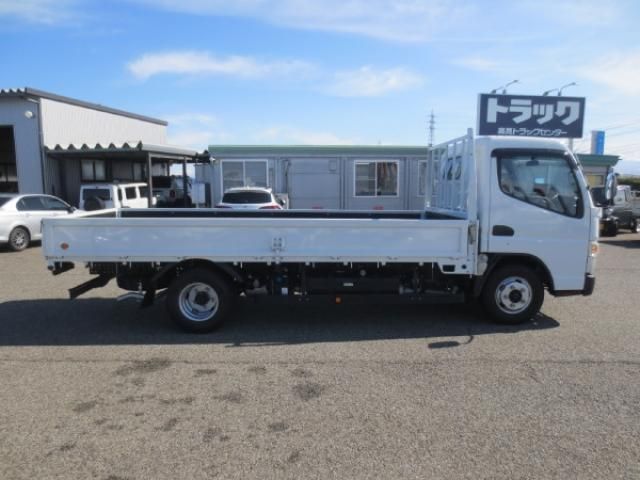MITSUBISHI CANTER 2021 Image 31