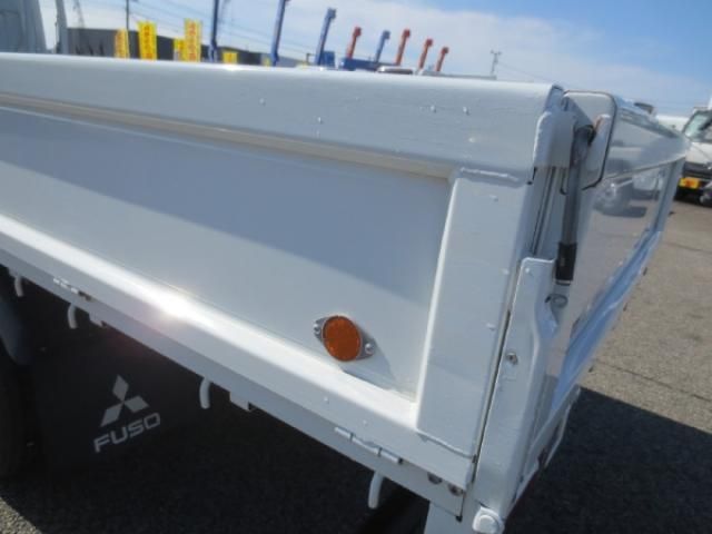 MITSUBISHI CANTER 2021 Image 31